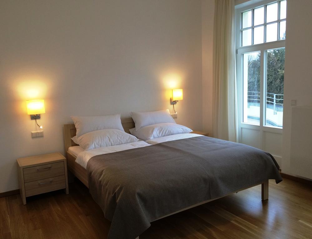 Appartements Am Kurpark 바트피르몬트 외부 사진