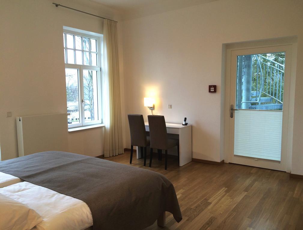 Appartements Am Kurpark 바트피르몬트 외부 사진