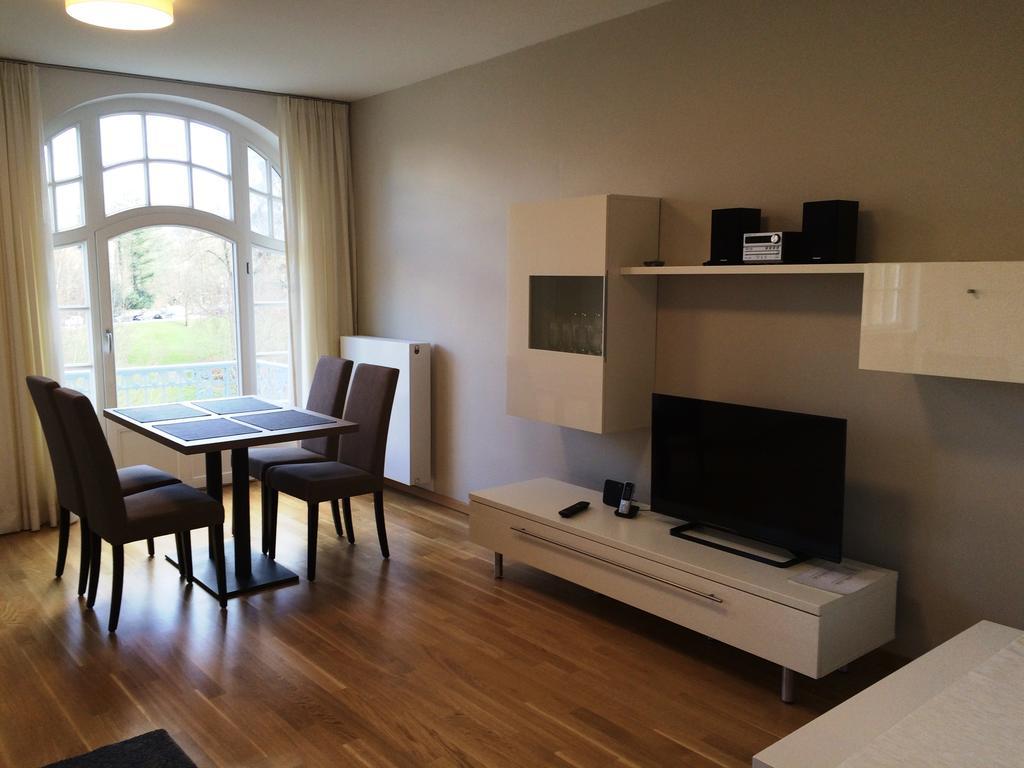 Appartements Am Kurpark 바트피르몬트 외부 사진