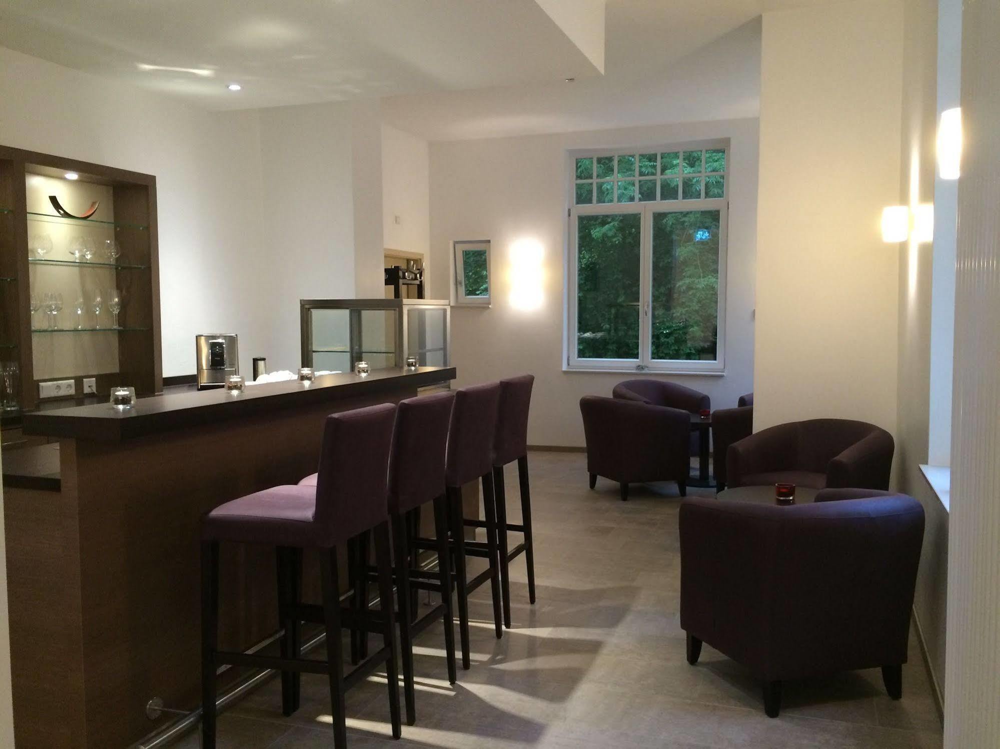 Appartements Am Kurpark 바트피르몬트 외부 사진