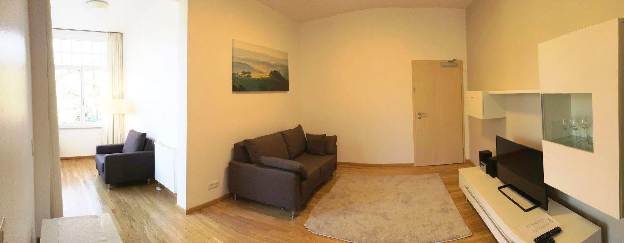 Appartements Am Kurpark 바트피르몬트 외부 사진